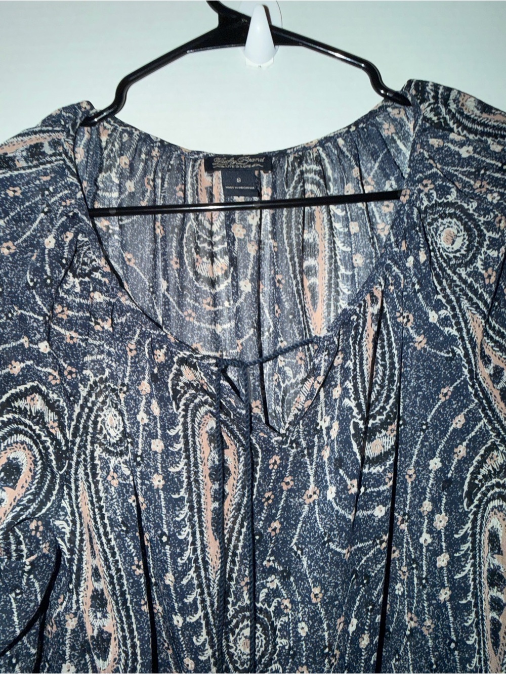 Lucky Brand Paisley V-Neck Blouse in Navy and Blush - Picture 6 of 12